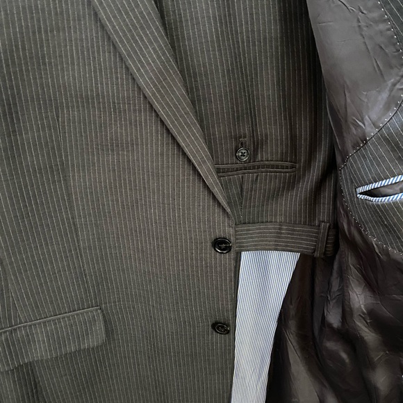 Tommy Hilfiger - Suit - 44R - Picture 5 of 9